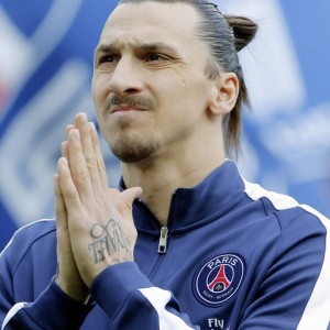 电竞投注平台-巴西天才的华丽独舞，德国红牛的防守噩梦—维尼修斯再度上演帽子戏法，莱比锡后防线成筛子！维尼修斯帽子戏法撕裂莱比锡，巴西天才闪耀德国红牛防线